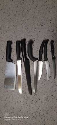Noże kuchenne z ząbkami