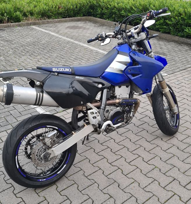 Suzuki DRZ 400 S 2 komplety kół