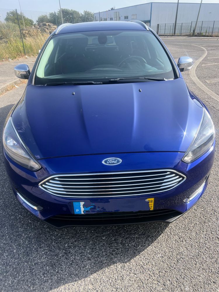 Ford Focus titanium