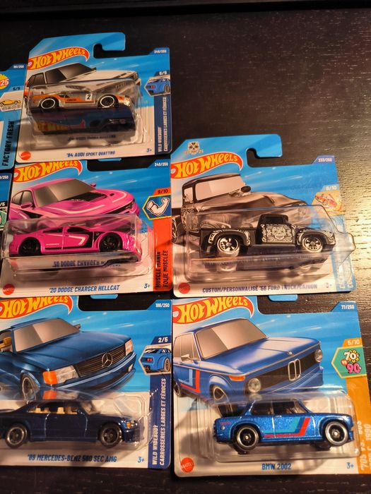 Diversos Hot Wheels - a partir de 3,50 € cada