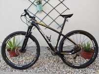 Bicicleta BTT carbono roda 29, novo preço 550€