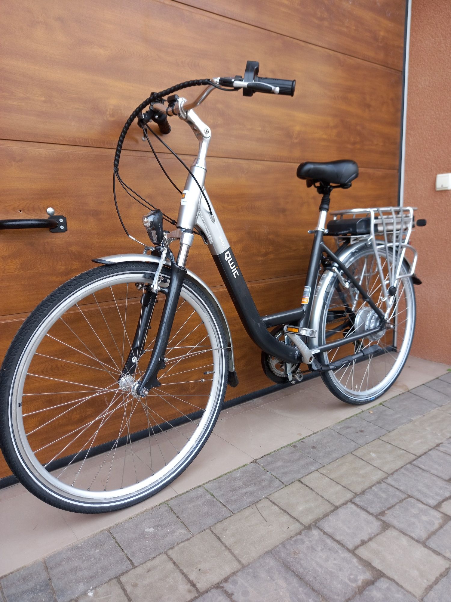 ЕлектроВелосипед з курком газа 36В на 10А OWIC( Нідерланди)