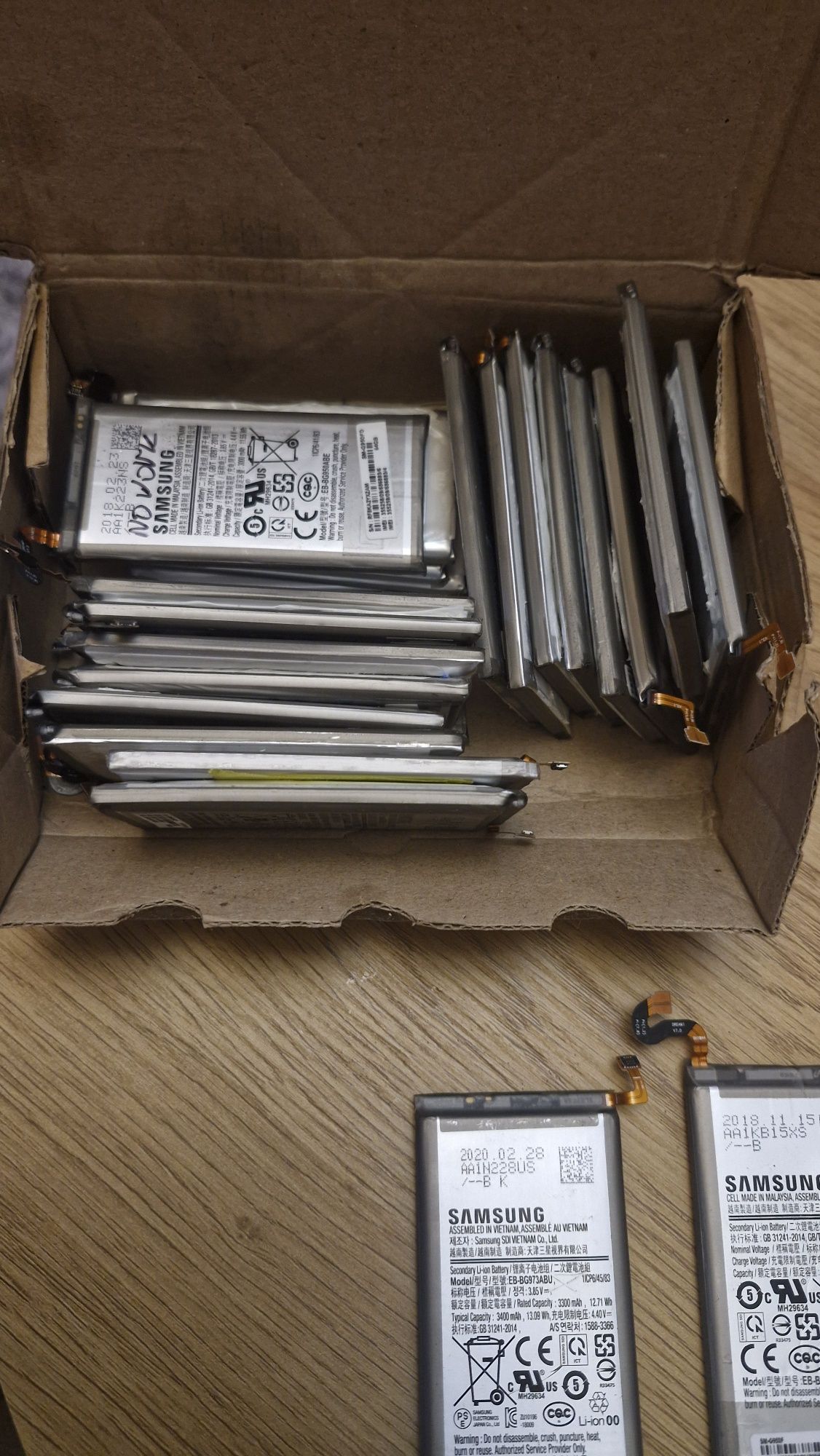 Продам батарею(акб) samsung s10,s8 б.у (Опт, Роздріб)
