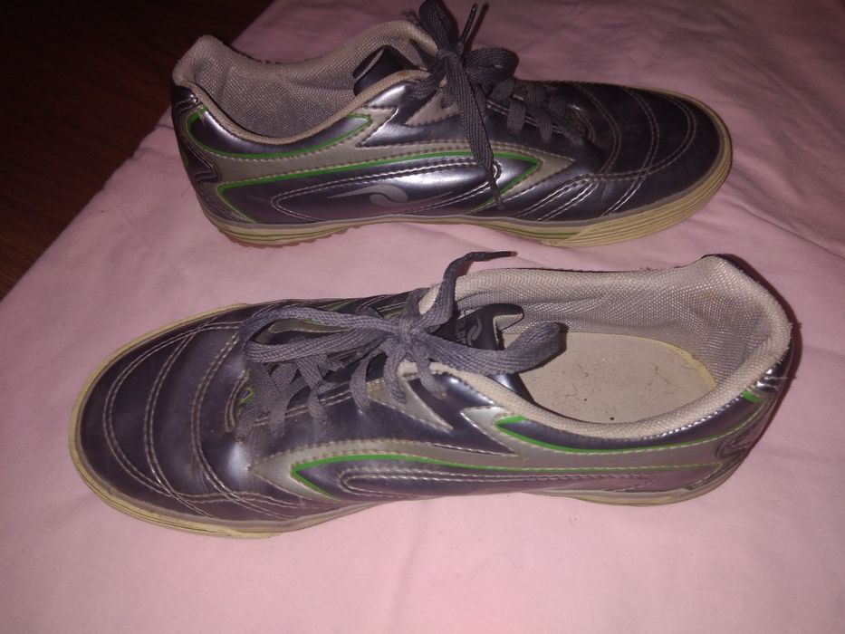 Tenis homem Marca Dalponte tam 40 só 8€
