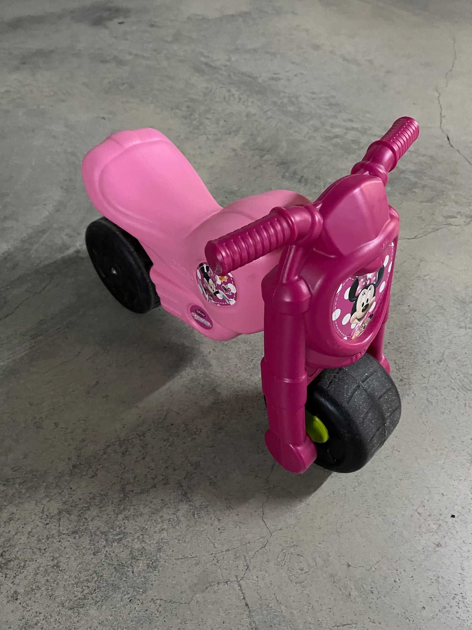Mota Feber – Minnie