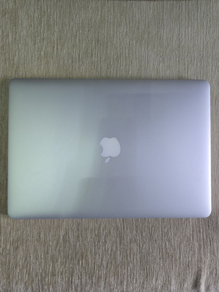 Laptop Apple MacBook Pro 15" 2015 i7 16GB / 256 GB Etui BDB