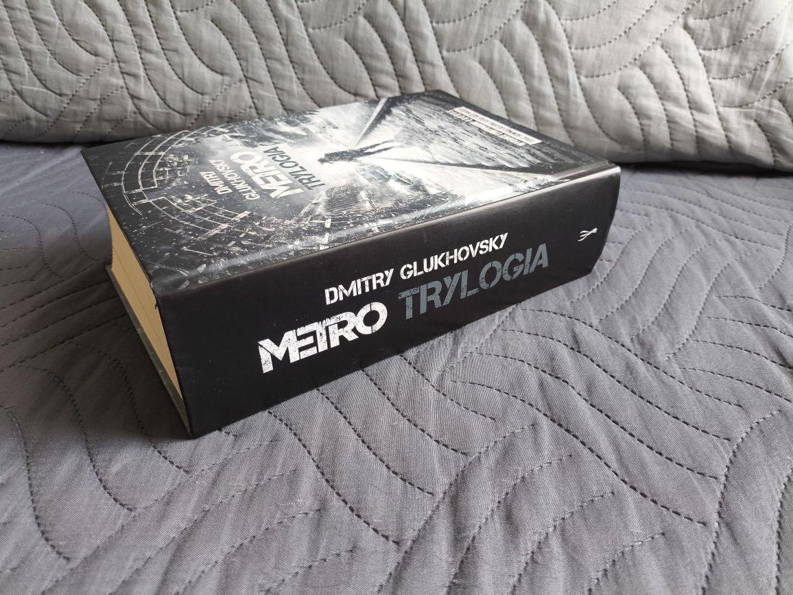 Trylogia Metro (2033, 2034, 2035) - Dmitry Glukhovsky - wyd. Exodus!