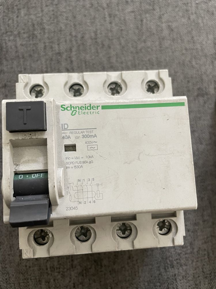 Disjuntor interruptor diferencial Schneider 16A 20A 40A