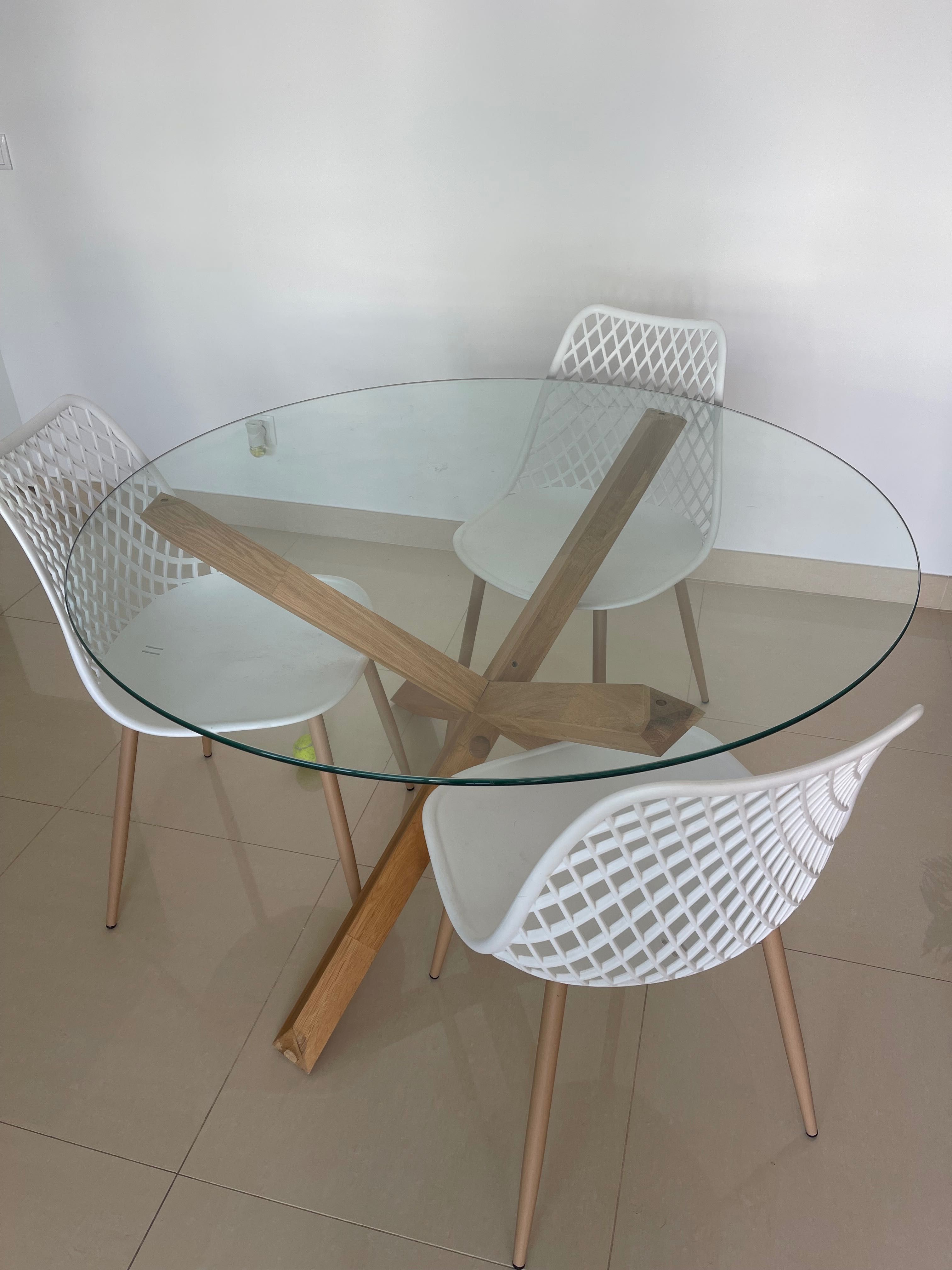 Mesa (4lugares) 120cm e 3 cadeiras