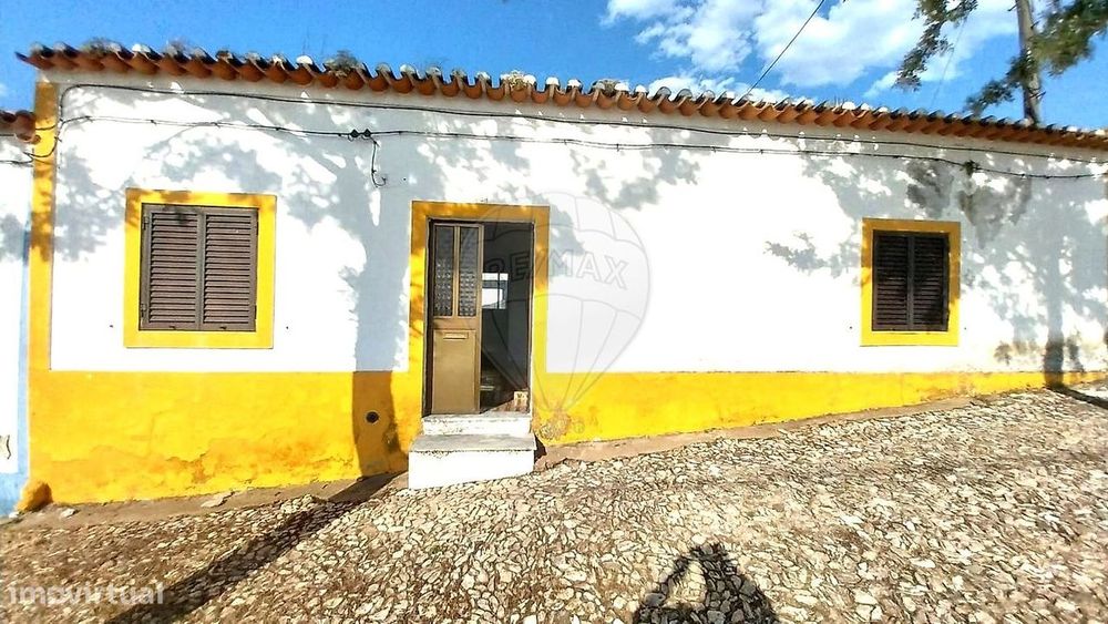 Moradia T4 para venda