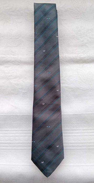 Krawat ciemnoszary wąski