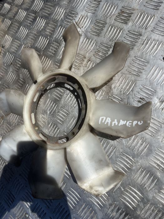 Крыльчатка пропеллер 2.5 паджеро спорт pajero sport  год 07