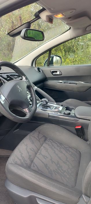 Продам автомобіль Peugeot 3008 Hybrid
