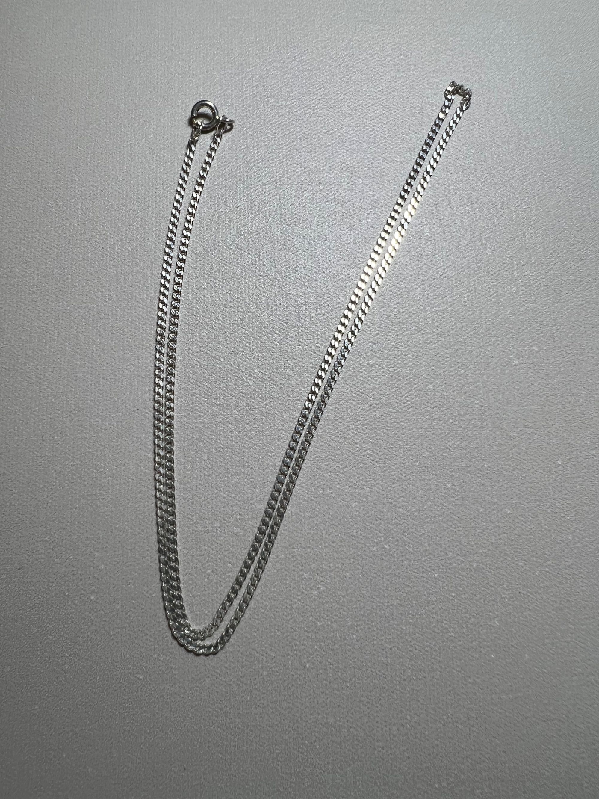 Srebrny łańcuszek