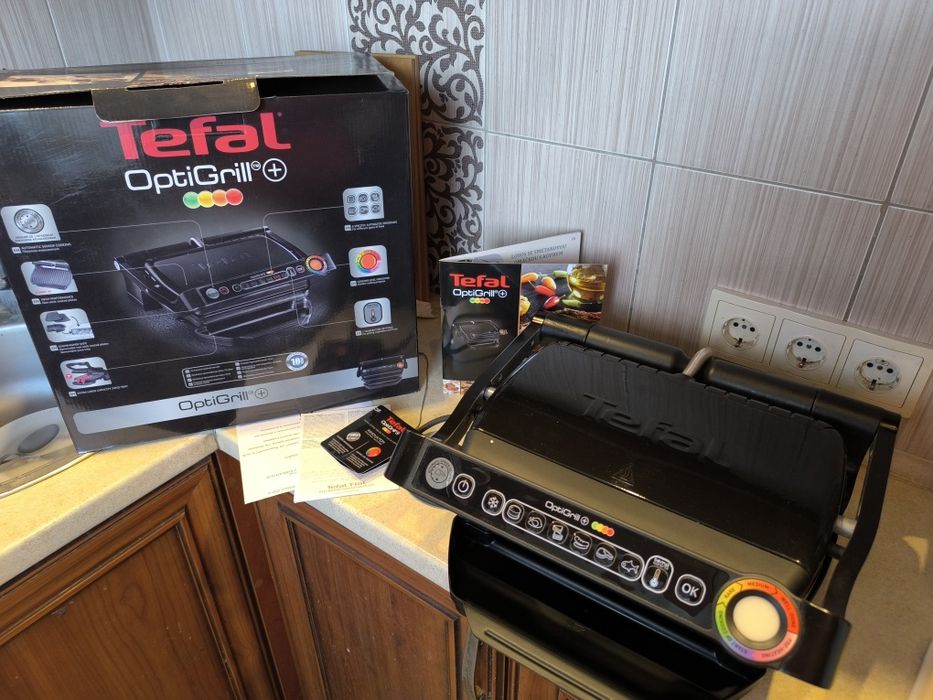 Гриль Tefal OptiGrill+ GC714834