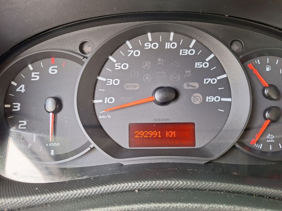 Autolaweta Nissan NV400   2018r