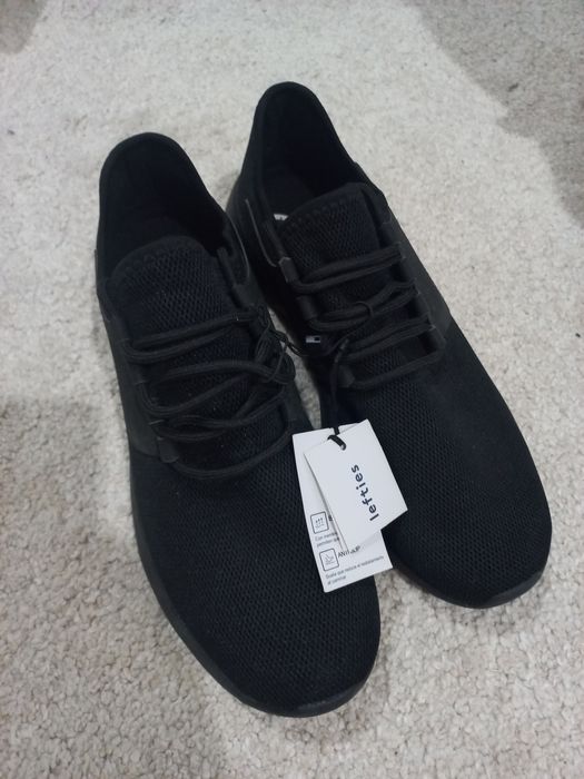 Sapatilhas pretas 41 homem