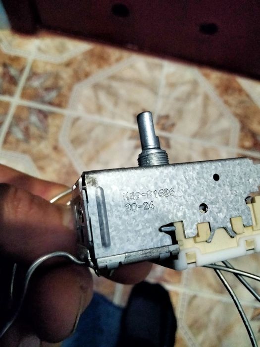 Реле до холодильника