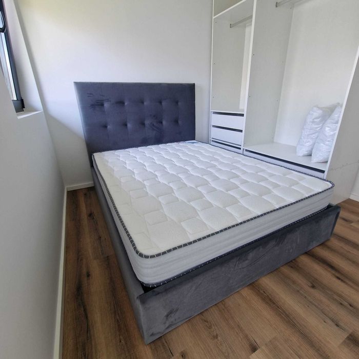 Camas de Casal Estofadas de Luxo 199€ Disp. em Várias Cores! 190x140m!