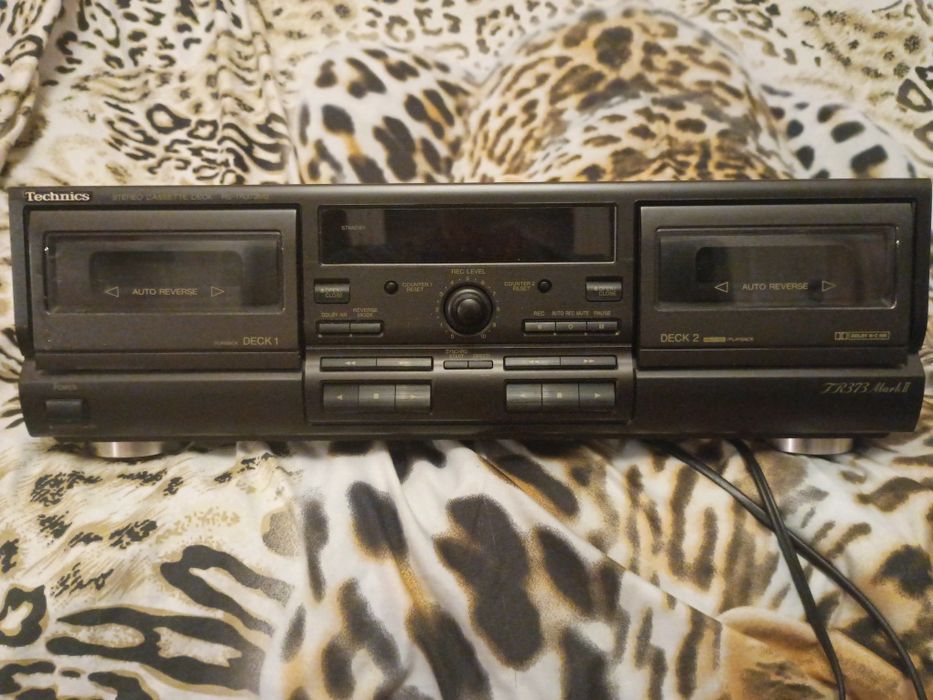 Sprzedam magnetofon TECHNICS