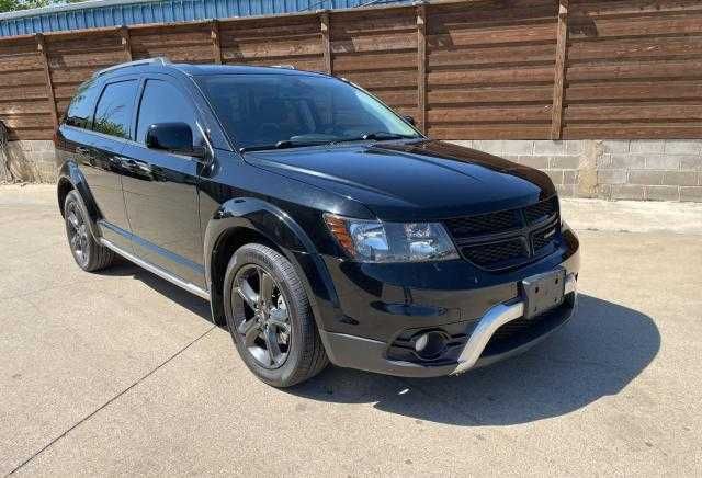 Dodge Journey Crossroad 2019 року