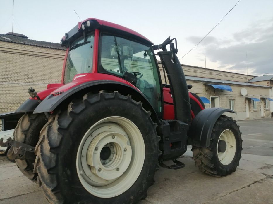 трактор Valtra T234 офіційне обслуговування