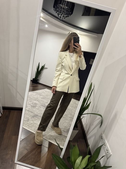 Жакет zara молочний білий піджак блейзер
