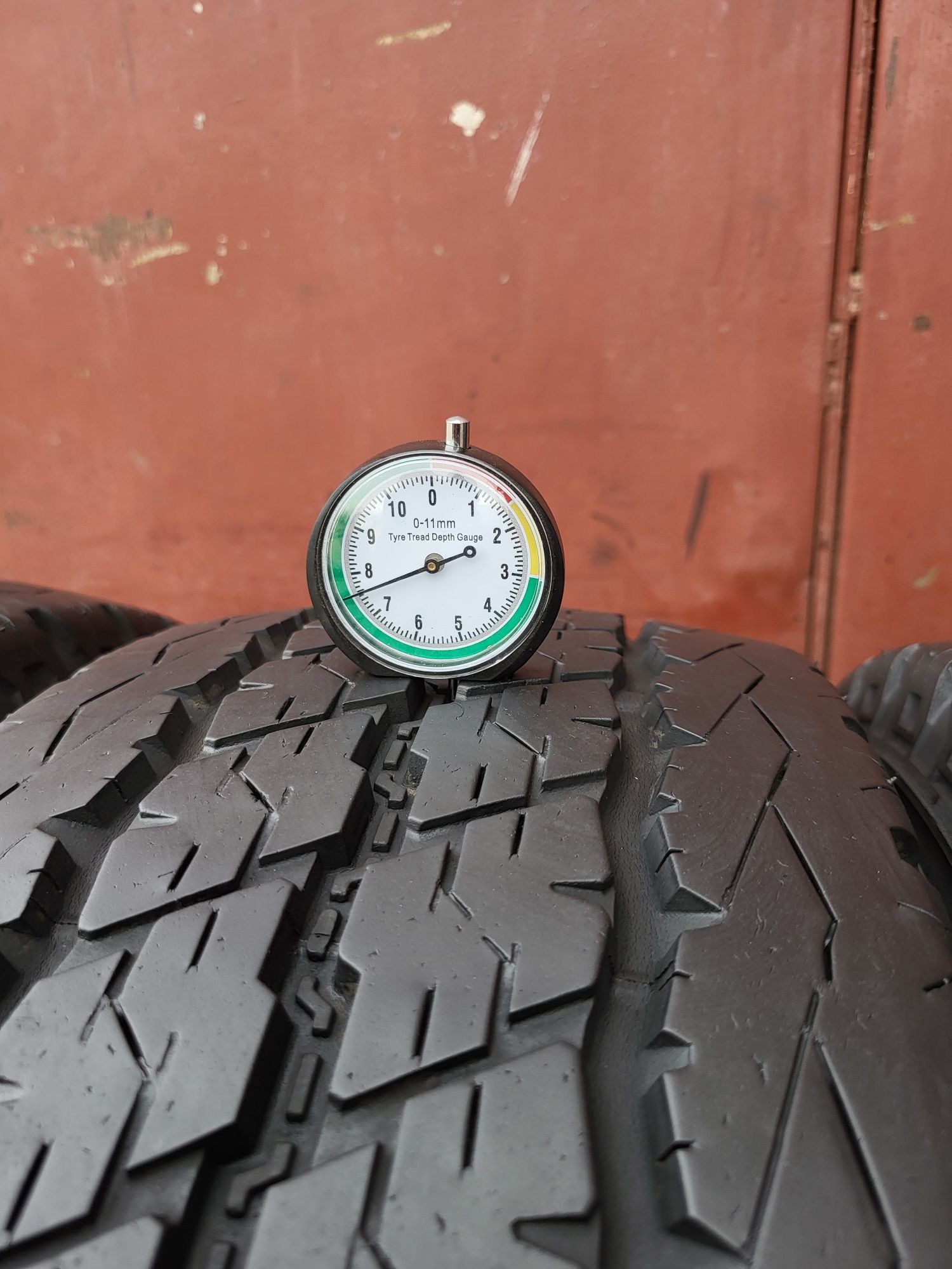 215/70/15C R15C Bridgestone Duravis R630 4шт ціна за 1шт літо шини