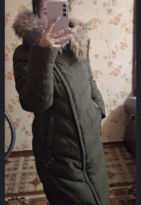 Пуховик, 44 размер. Натуральный мех