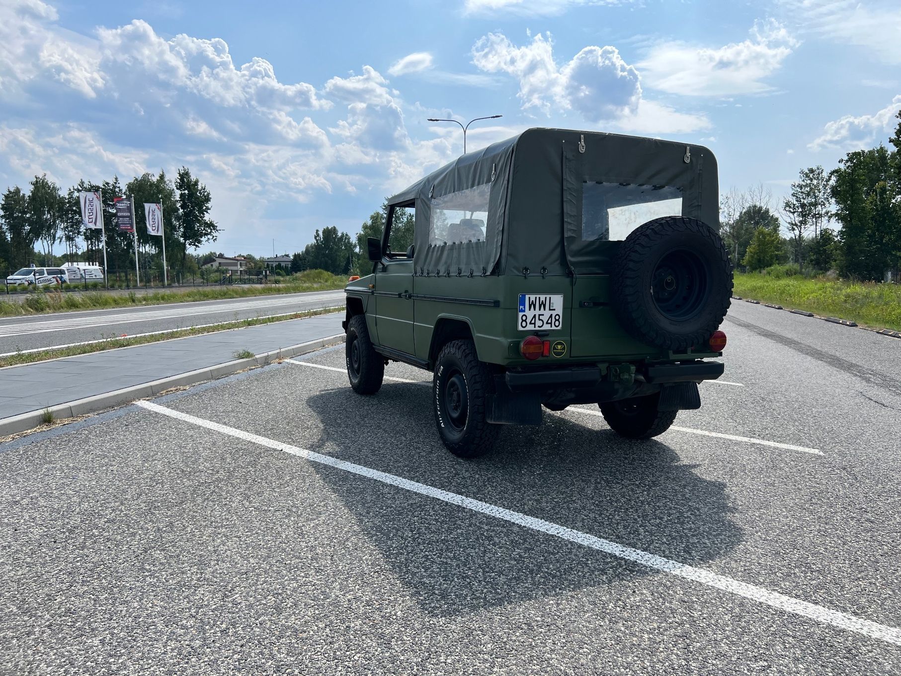 Mercedes-Benz Klasa G Mercedes 240GD Klasa G Wolf Duńczyk