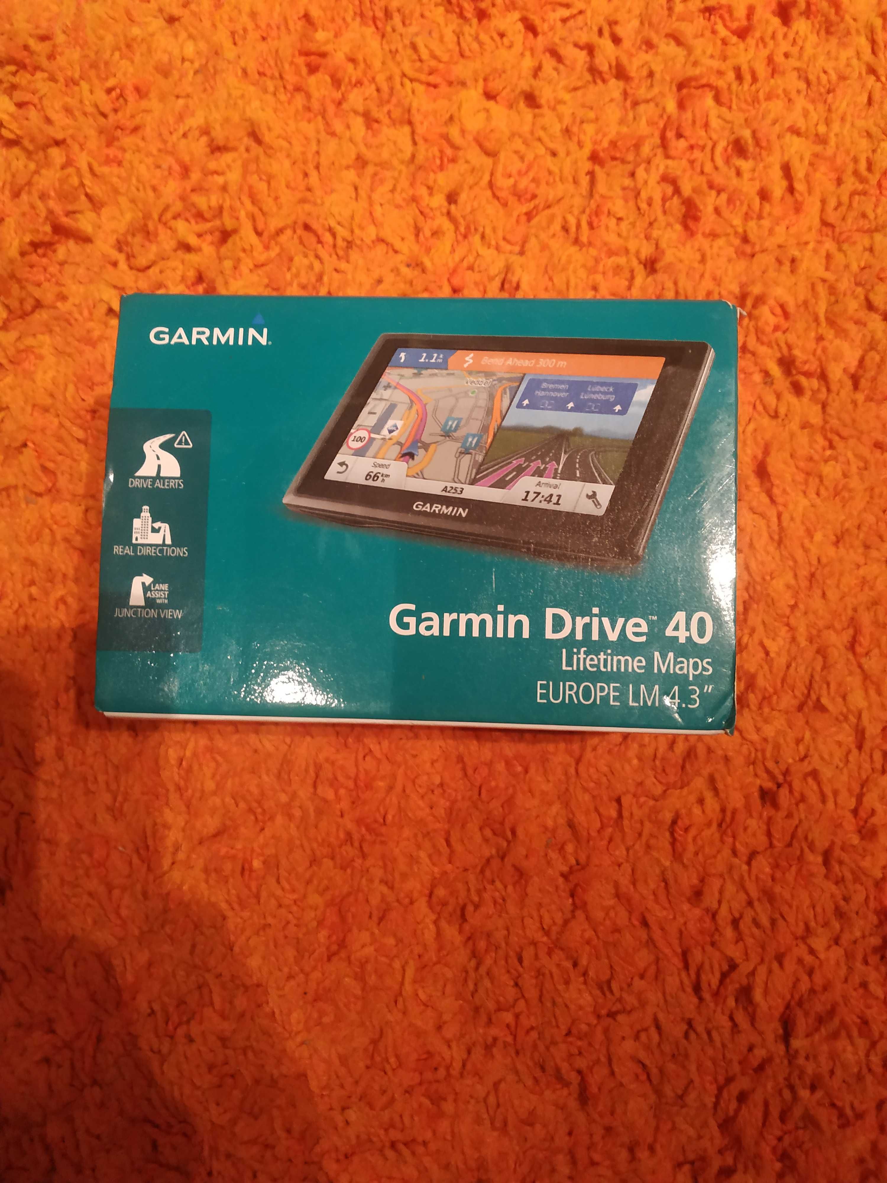 Навігатор Garmin Drive 40 LM Europe 4.3"
