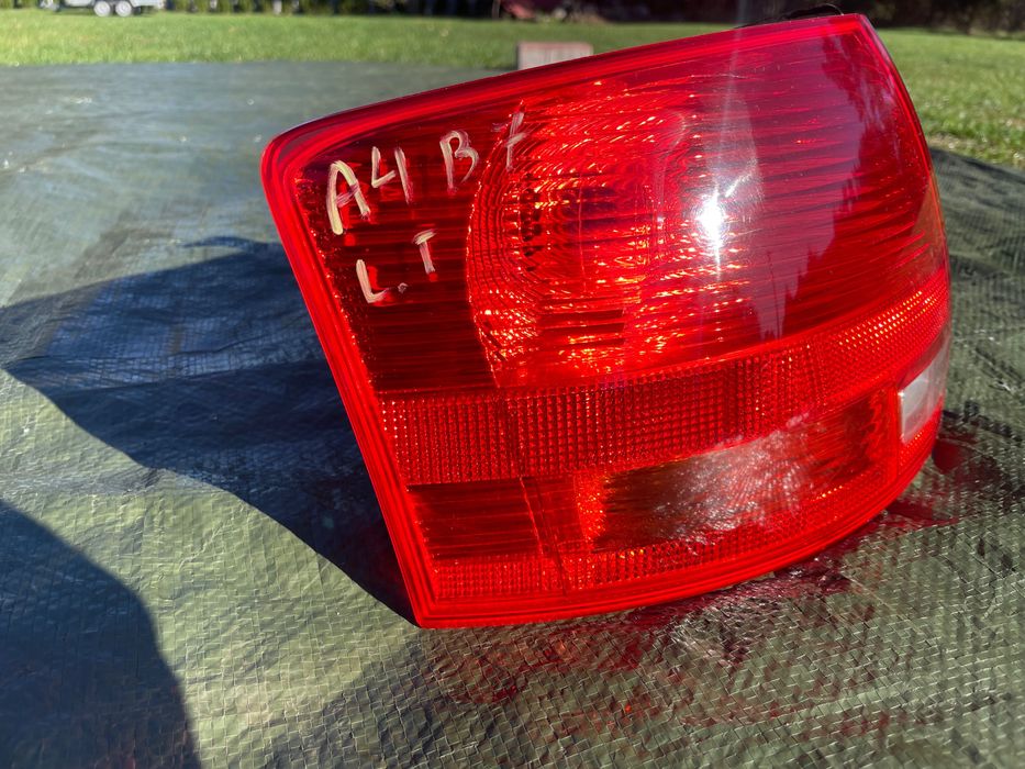 Lampa tył tylna lewa AUDI A4 B7 KOMBI