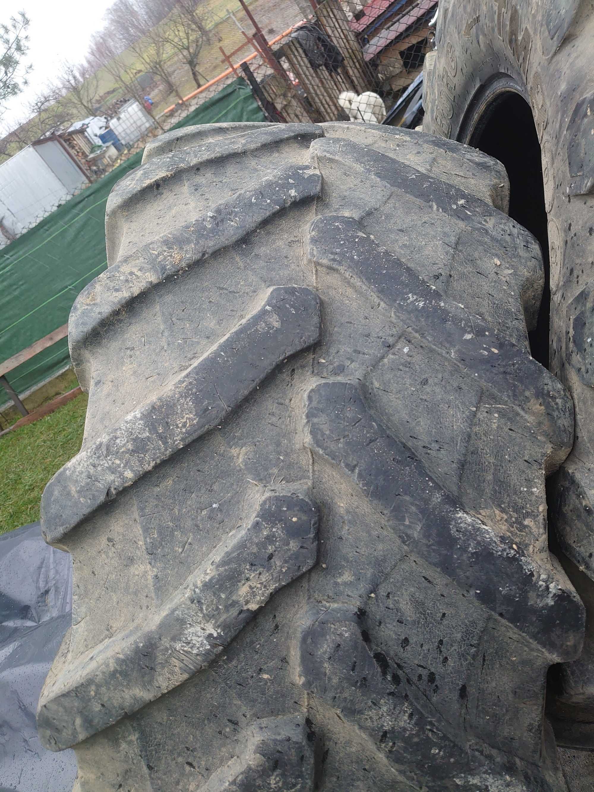 Opony rolnicze 650/65R42 540/65R30 przód