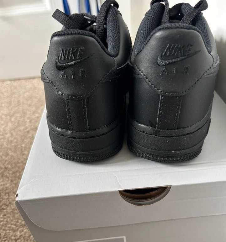 Nike Air Force 1 Black 42