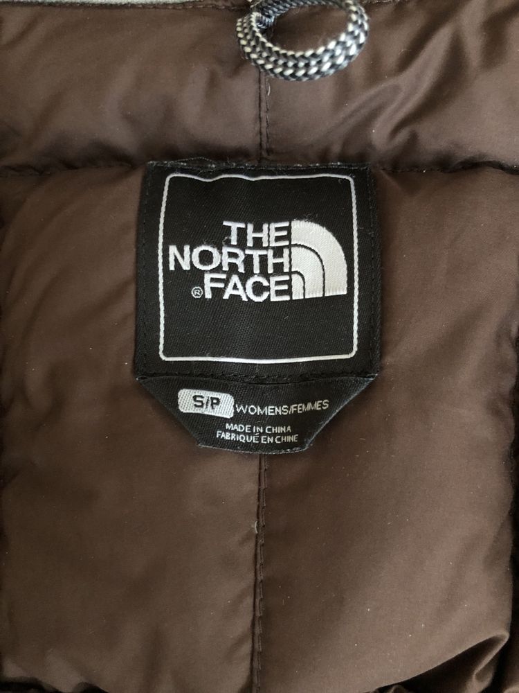 Damski plaszczyk The North Face. S.