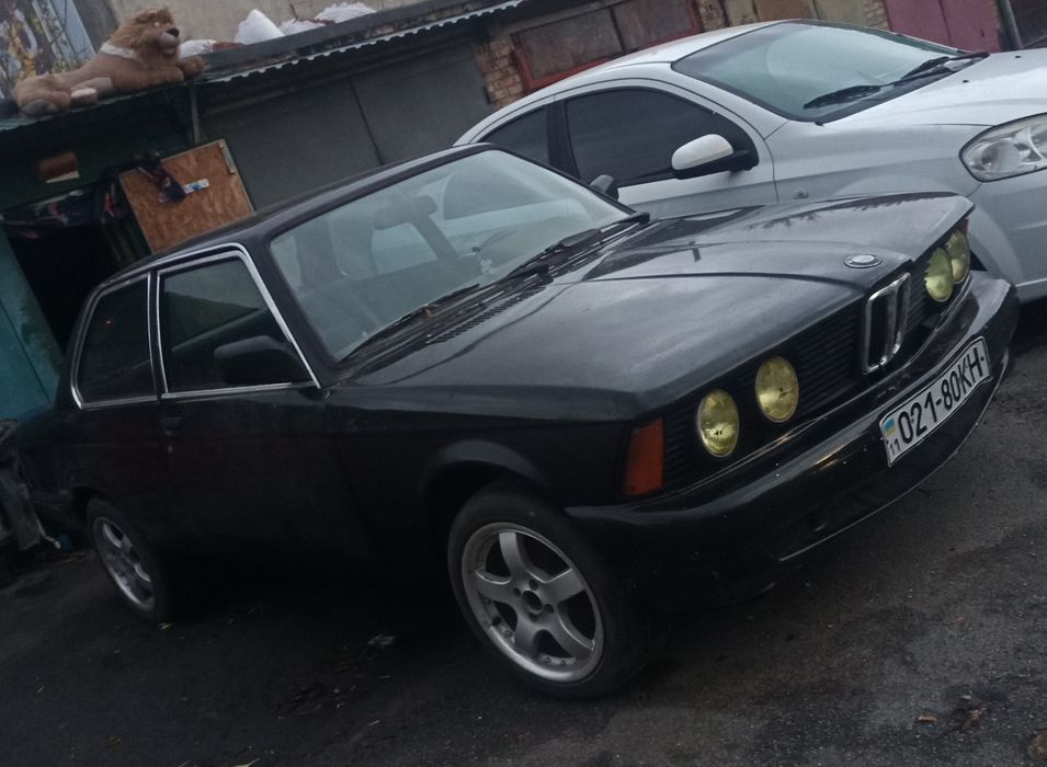 бмв~е~21,(легенда 80~х),не находу,не заводится,под восстановление!