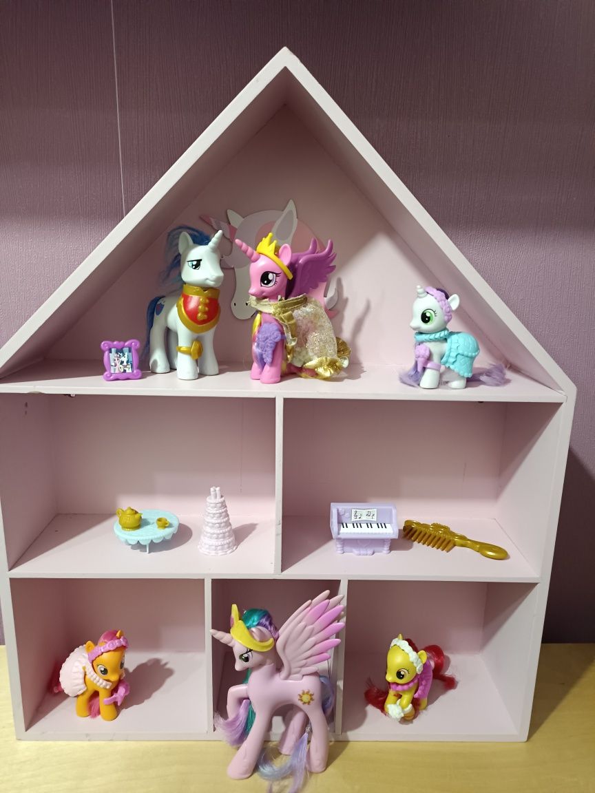 My Little Pony Ślub zamek 12 kucyków 35 akcesorii G4 Hasbro druhny