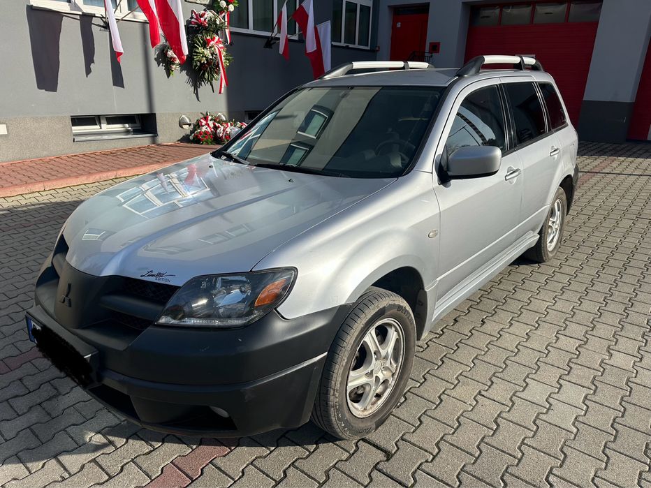 Mitsubishi Outlander 2.0 LPG 4x4 Zdrowy Klima 2x opony Zadbany
