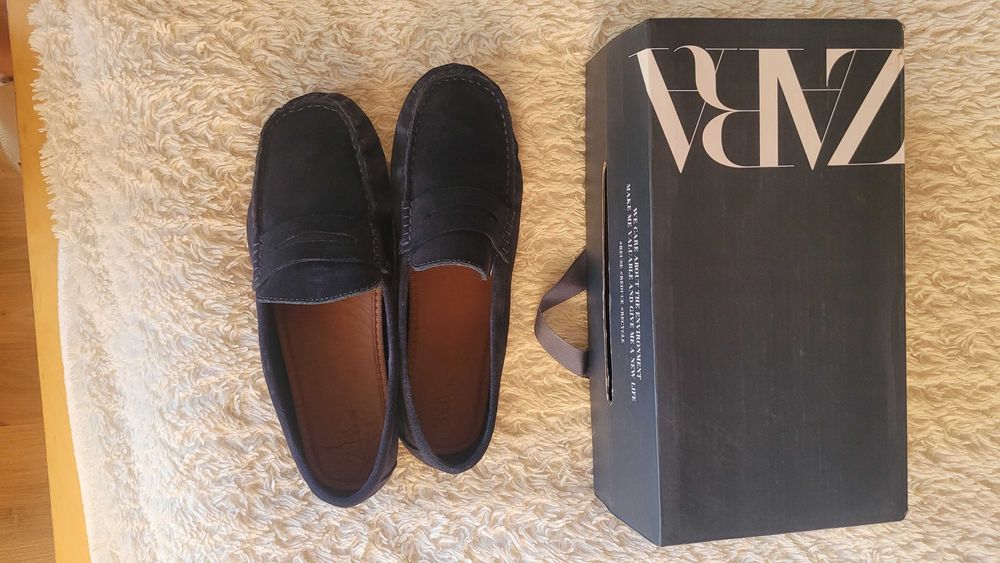 Zamszowe granatowe mokasyny Zara rozmiar 39