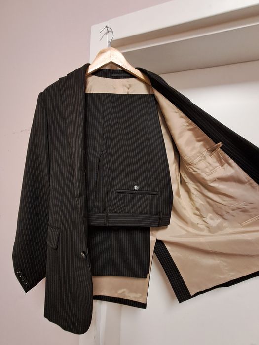 Blazer risca de giz hugo boss. Número 50