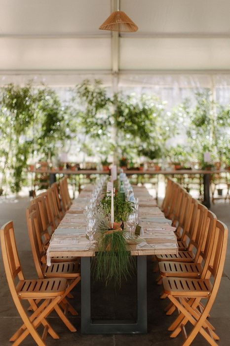 Mesas de Jantar Rústica em Carvalho Maciço com Estrutura Metálica – 4m