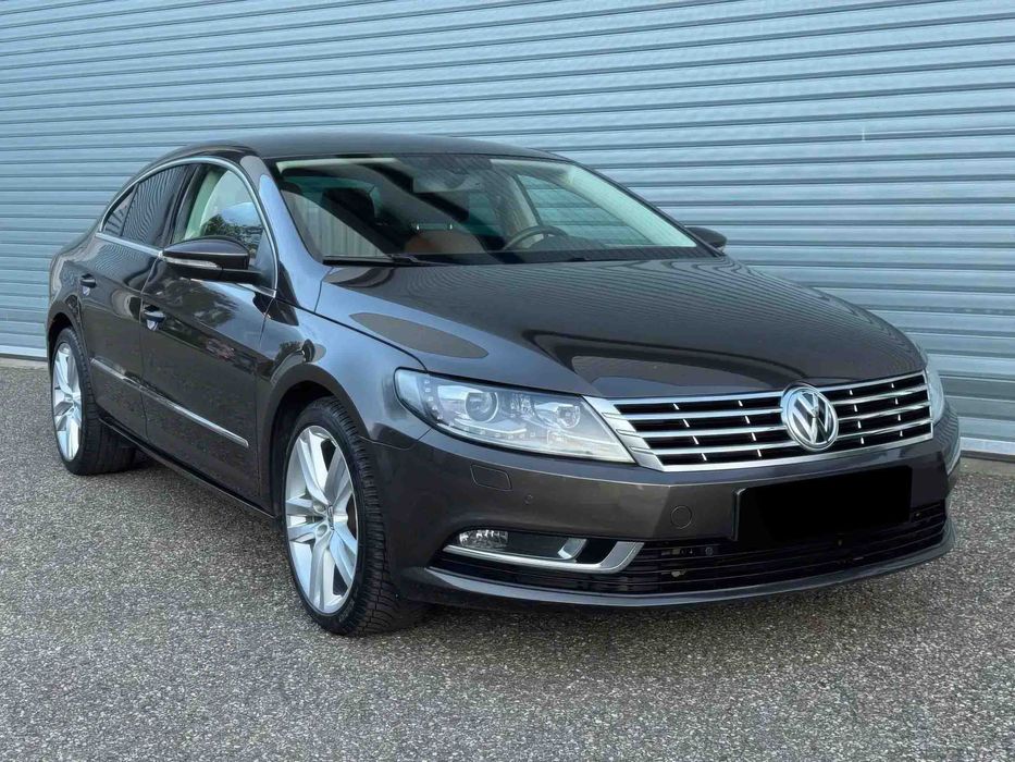 Volkswagen Passat CC      2013
