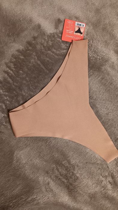 Безшовні трусики