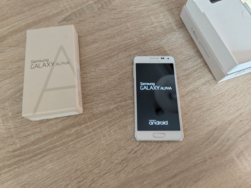 Samsung Galaxy Alpha