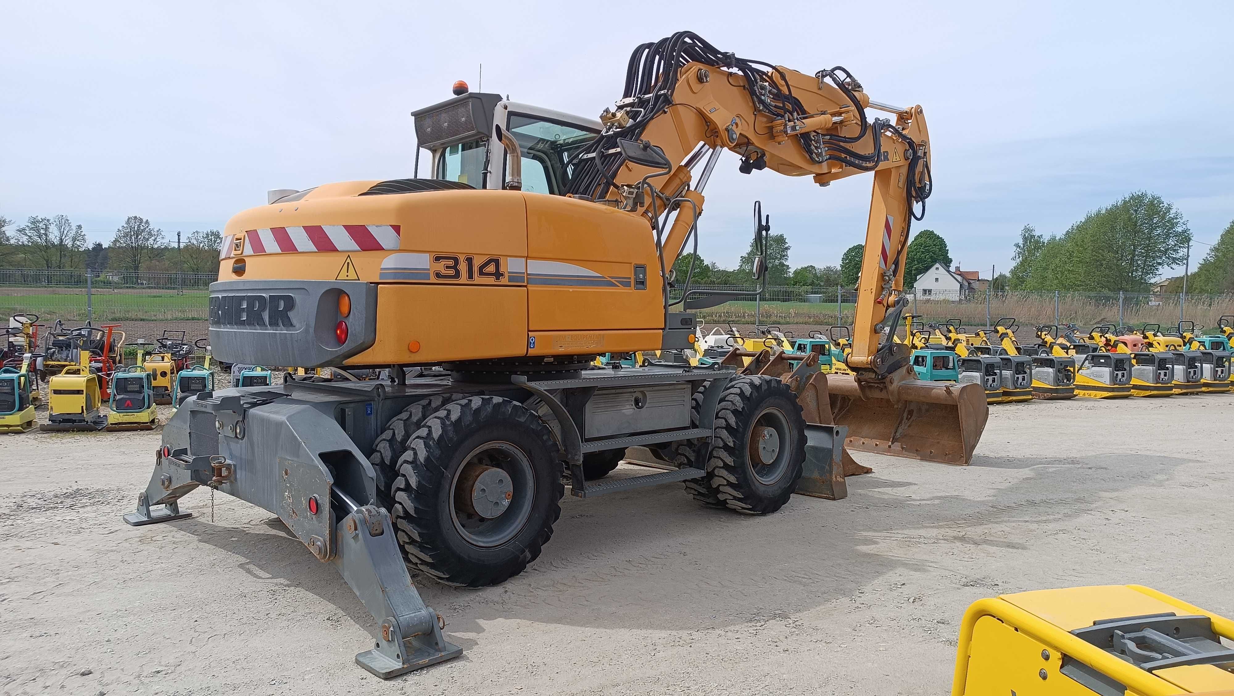 Koparka Kołowa LIEBHERR A 314 Litronic 12r! / 316 311 KOMATSU PW 140