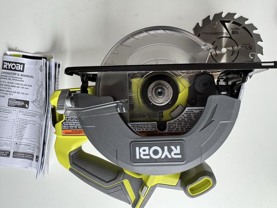 Pilarka Ryobi ONE+ tarczowa akumulatorowa 18V z baterią ładowarką