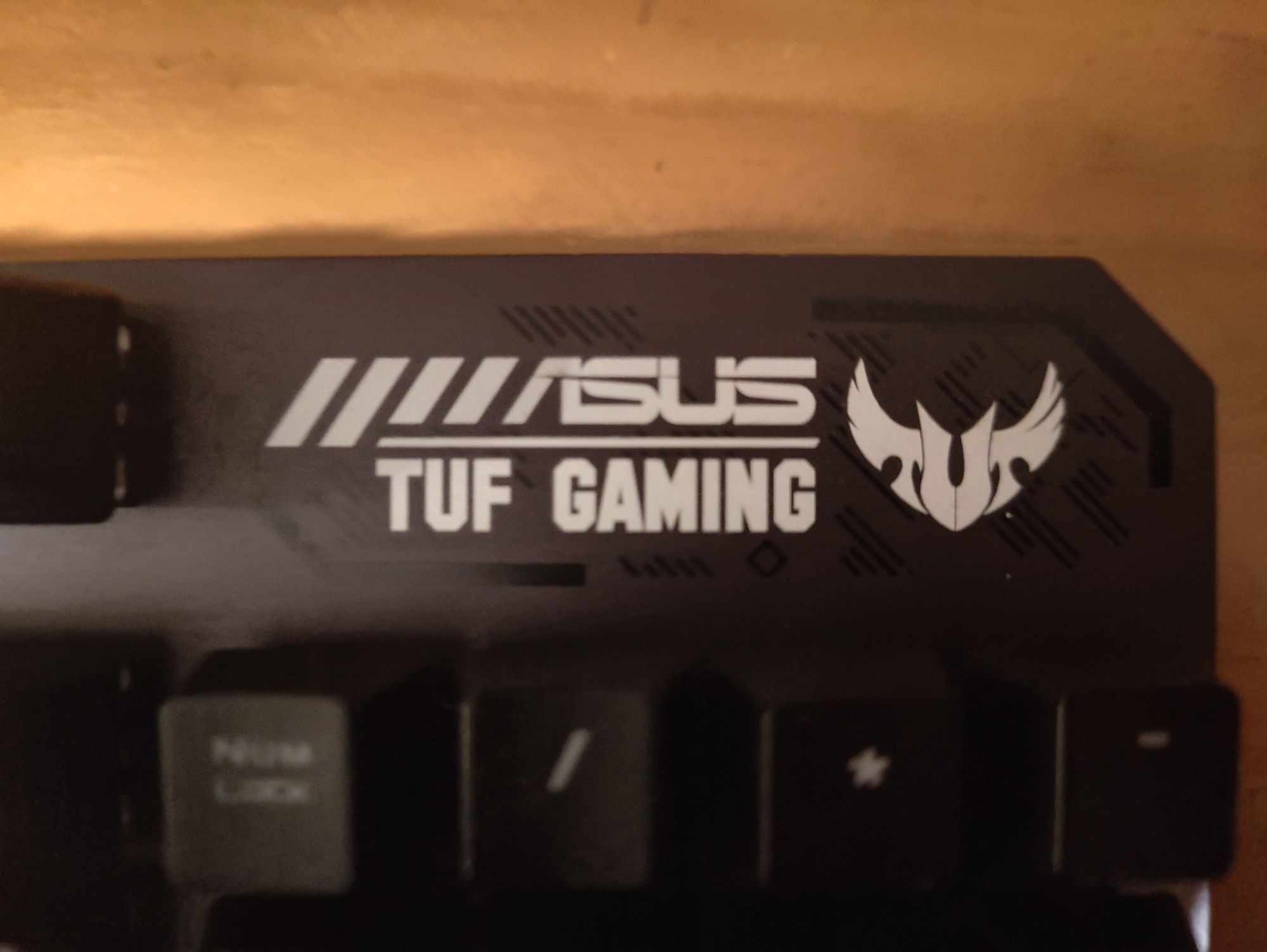 Asus TUF Gaming K3 RGB - Blue Switch