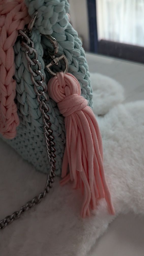 Mięta Pudrowy Róż Torebka Kuferek Handmade ( Zamów w innym Kolorze )