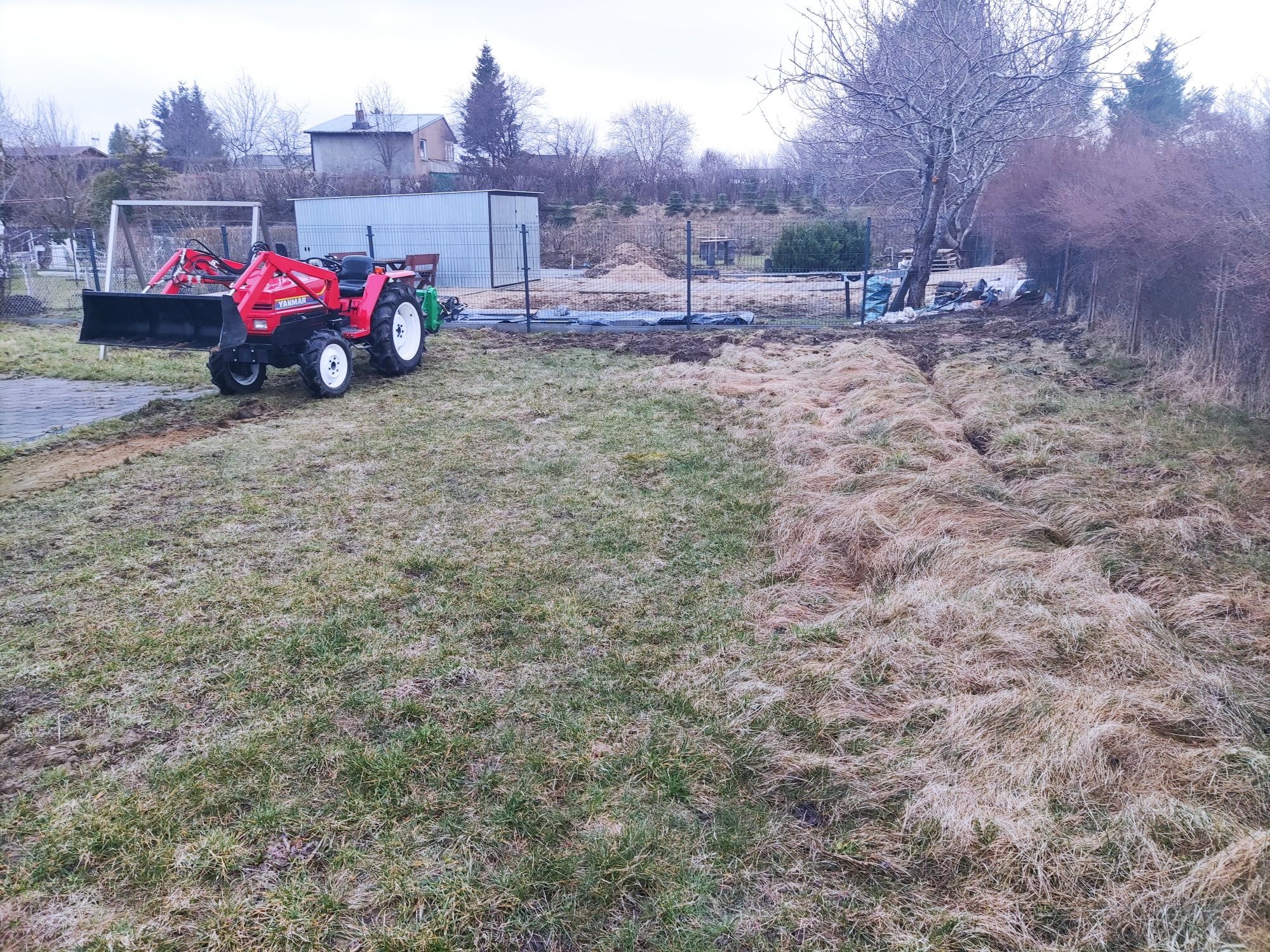 Glebogryzarka separacyjna, przygotowanie terenu pod trawnik