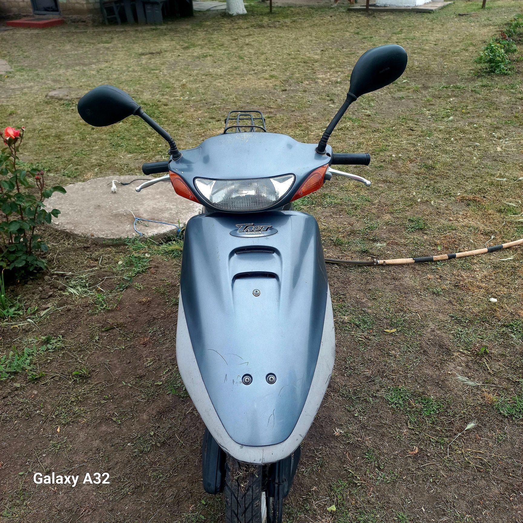 Скутер Honda dio